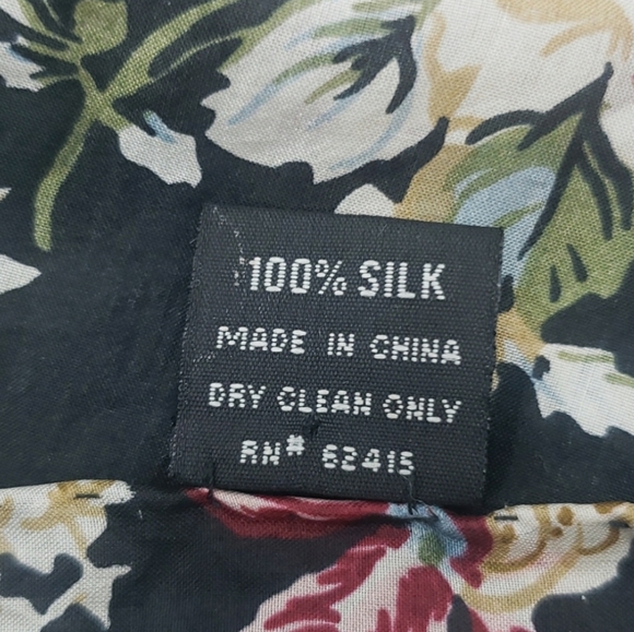 Vintage 100% Silk 37 West Floral Scarf - Picture 5 of 6